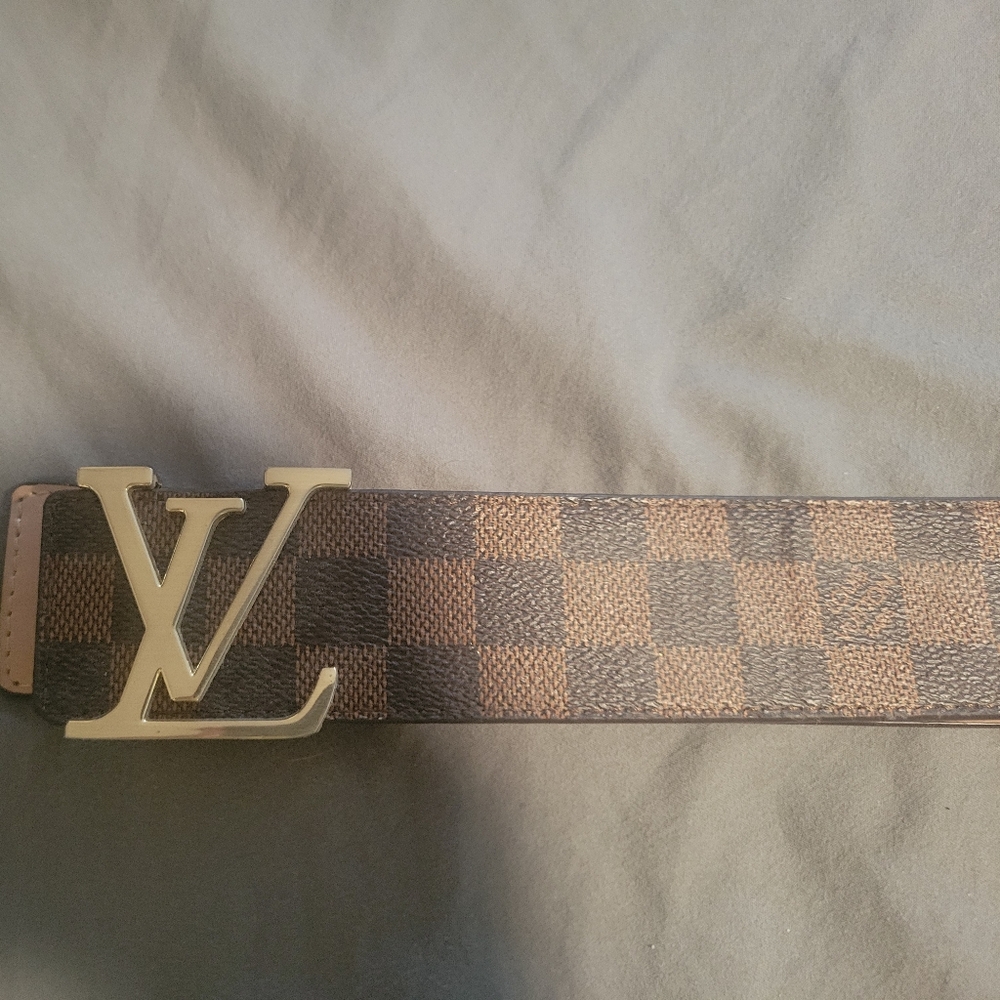 SOLD Louis Vuitton belt